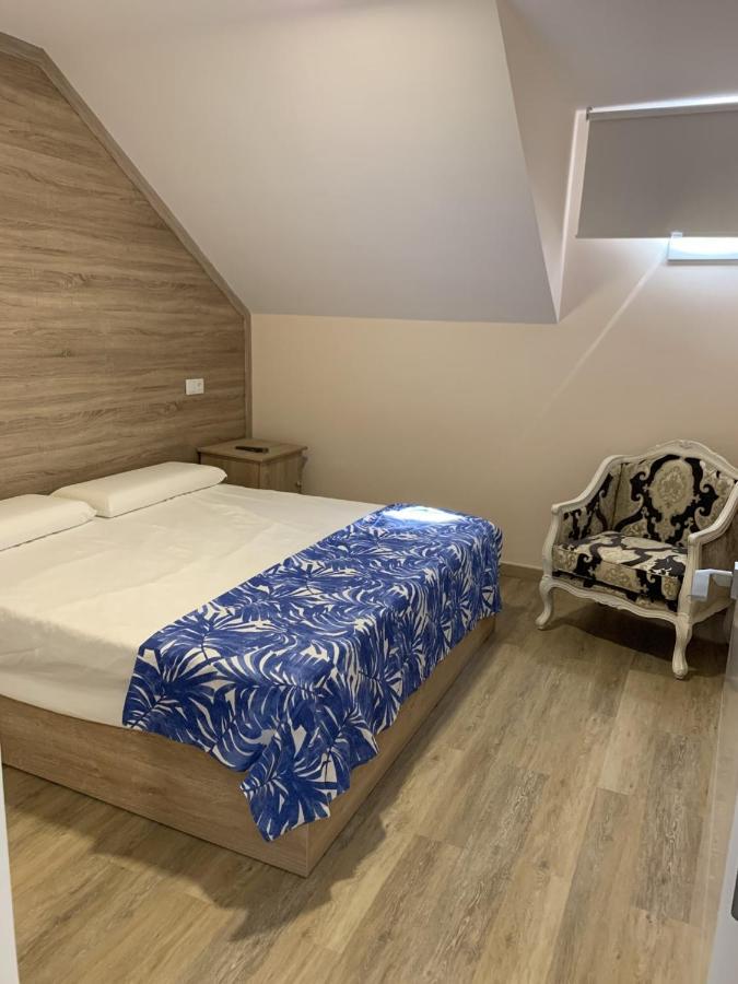 Hotel Apartamentos Seven Rooms Punta Umbría Extérieur photo